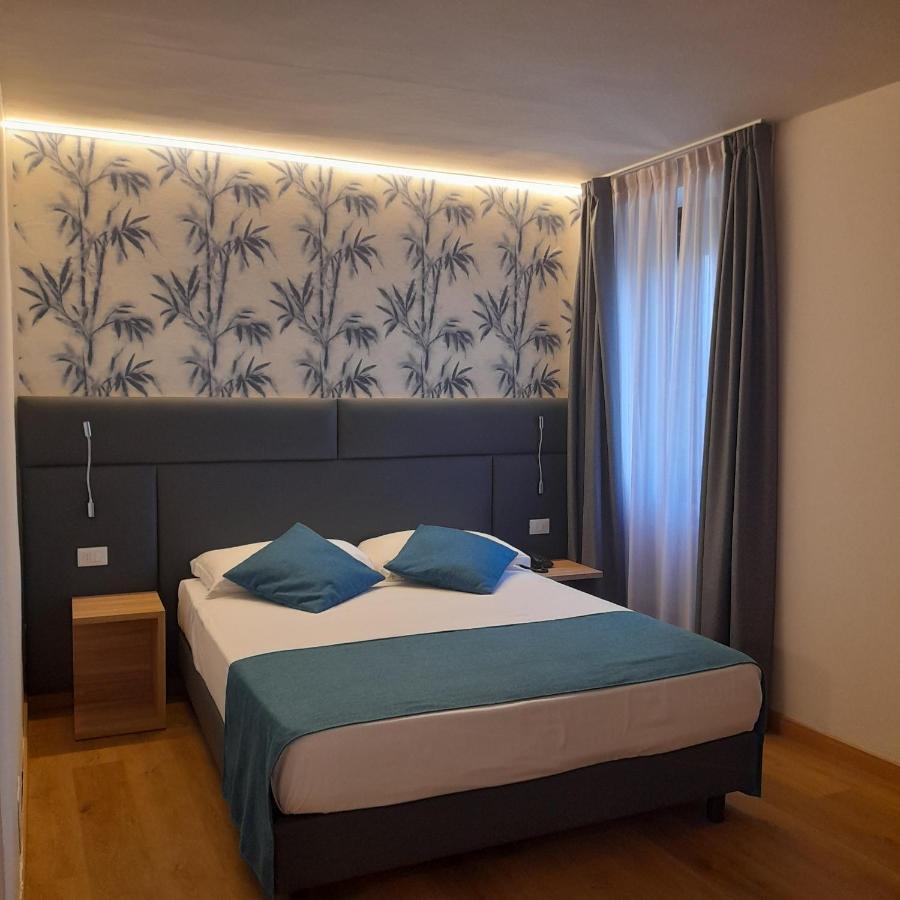 Bike Touring Gardone Riviera&wellness 3*