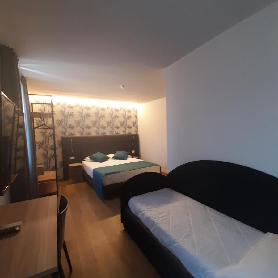 Bike Touring Gardone Riviera&wellness Hotel 3*